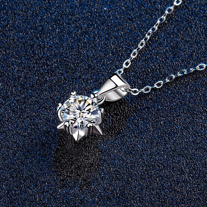 Diamond Necklace Women S925 Sterling Silver 1 Karat Summer Simple Pendant Clover Choker Valentine's Day Gift
