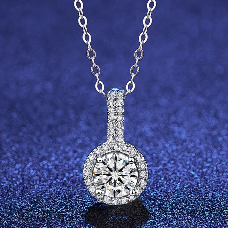 Diamond Necklace Women S925 Sterling Silver 1 Karat Summer Simple Pendant Clover Choker Valentine's Day Gift