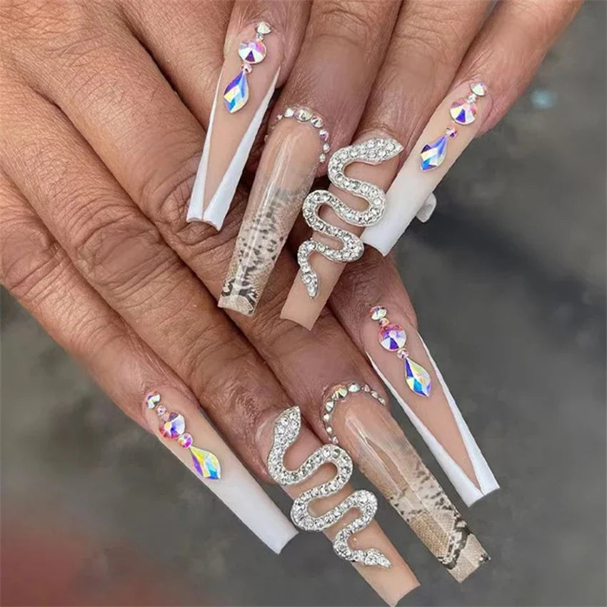 24Pcs/Set Press on Nails False Nails with Flower Design Long Coffin French Ballerina Fake Nails Art Full Cover Acrylic Nail Tips